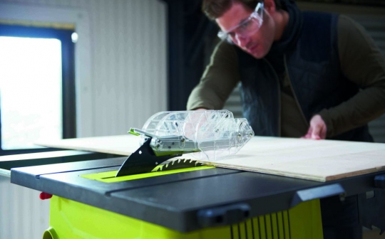 Scie sur table RTS 1800 EF RYOBI