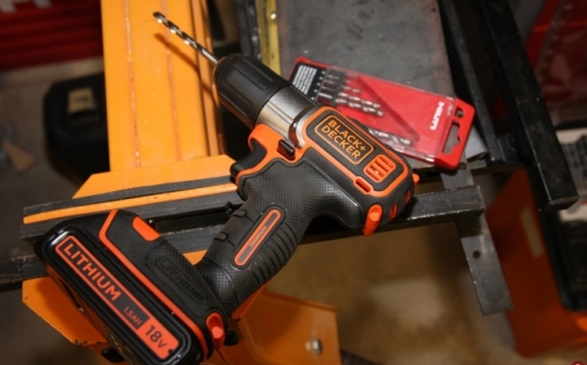 Perceuse-visseuse ASD18KB AUTOSENSE BLACK+DECKER