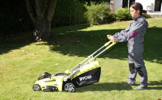 Tondeuse RLM36X46L50HI RYOBI