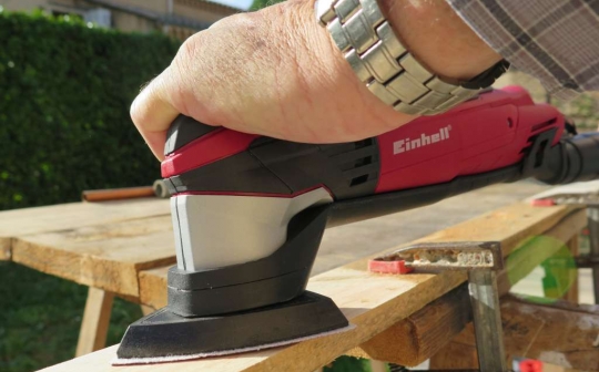 Découpeur-ponceur Einhell Multimaxx RT-MG 200 E © Zone Outillage