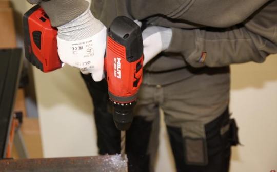 Perceuse-visseuse sans fil Hilti SF 8M-A22 © Zone Outillage Benjamin Leharivel