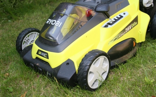 Tondeuse RLM36X40H RYOBI