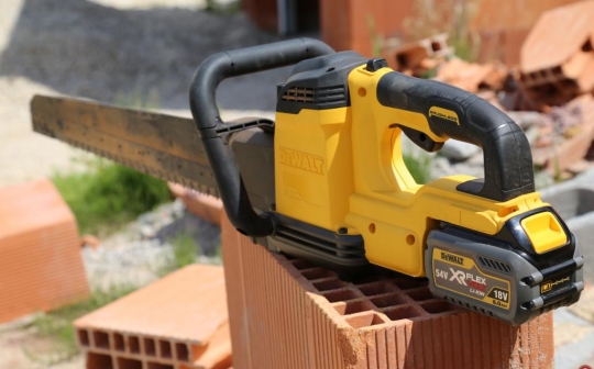 Scie Alligator DEWALT 54V XR FLEXVOLT DCS398T2