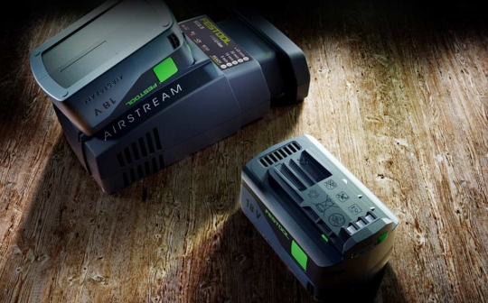 Chargeur SCA 8 et batterie BP1852 Festool AIRSTREAM