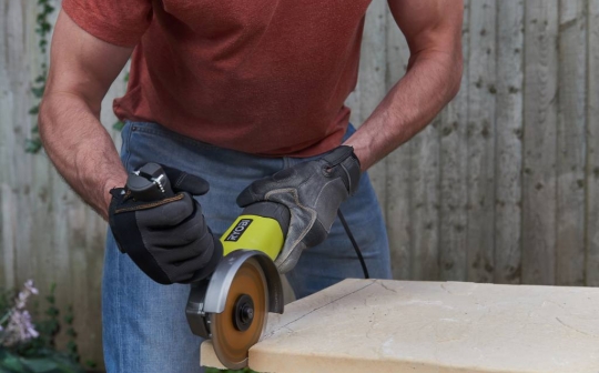 Meuleuse filaire RYOBI RAG800-125S