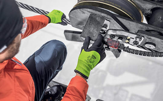 Unilite thermo plus cut c Uvex