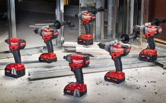 Nouveautés 2018 : Milwaukee renouvelle sa gamme de visseuses sur batterie M18 