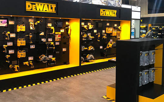 DEWALT PREMIUM STORE : un nouveau concept pour une expérience d'achat unique