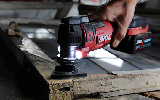 SKIL dévoile son outil multifonction sans fil brushless MF1E 3650 CA