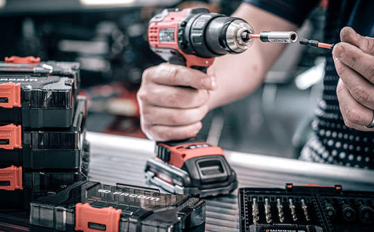 FACOM dévoile sa nouvelle gamme d’accessoires IMPACT DUAL TORSION