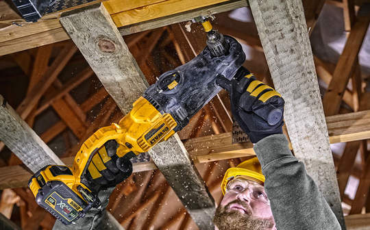 Nouvelle perceuse de charpente sur batterie XR FLEXVOLT 54V DCD470N DEWALT