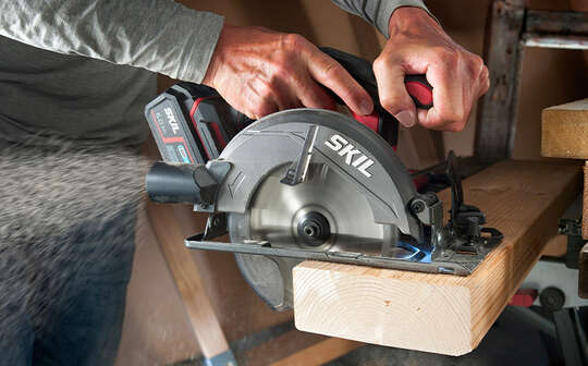 Test complet et avis de la scie circulaire brushless sans fil SW1E 3550 CA SKIL 
