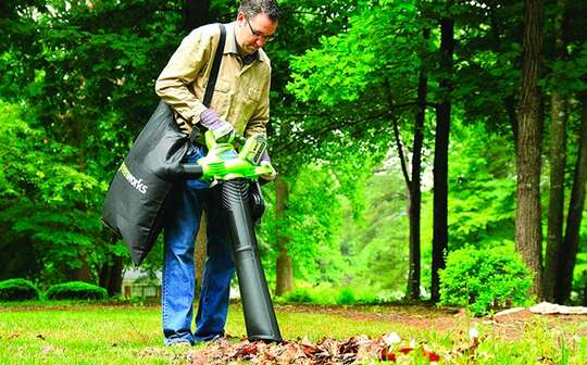 Aspirateur souffleur broyeur greenworks GD40BV