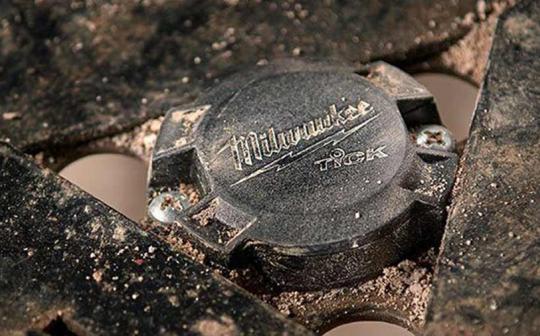 Test et avis Tick Milwaukee ONE KEY puce antivol