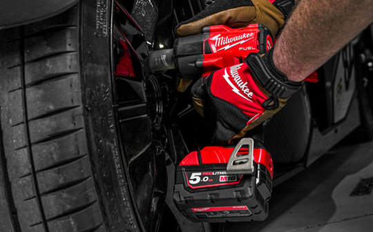 Boulonneuse à chocs Brushless Milwaukee M18 FMTIWF12