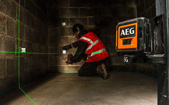 Laser lignes CLG220-B AEG Powertools