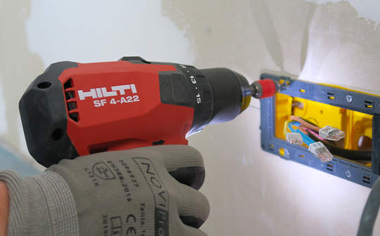 test est avis de la perceuse visseuse Hilti Hilti SF 4-A22