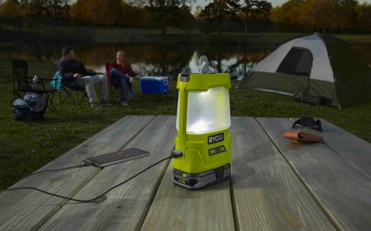 Lanterne LED USB Ryobi R18ALU