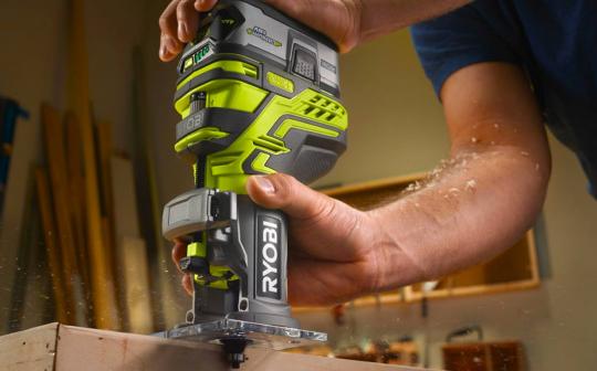 Défonceuse Ryobi R18TR ONE +