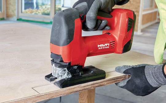 Test et avis des scies sauteuses sur batterie SJD 6-A22 et SJT 6-A22 HILTI
