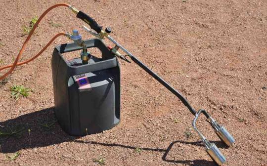 Désherbeur thermique 2 brûleurs BERTHOUD