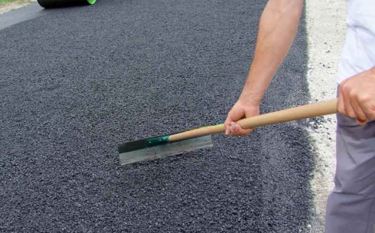 Outils Leborgne pour les travaux de terrassement et de VRD