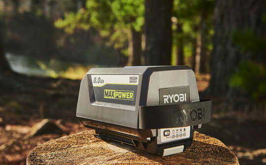 chargeur 36 V MAX POWER 2 ports RY36C2PA Ryobi