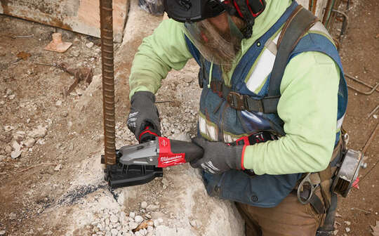 Coupe fer à béton sans fil M18 FRBCO32 Milwaukee 