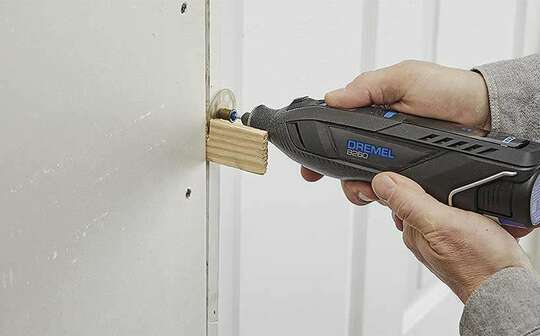 Outil multifonction sans fil Dremel 8260