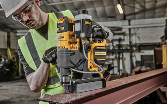 perceuse magnétique sans fil DCD1623X2G-QW Dewalt