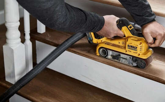 ponceuse à bande sans fil DCW220P2-QW Dewalt