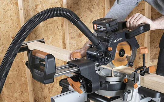 Scies à onglets sans fil Evolution Power Tools R185CMS-Li et R185SMS-Li 
