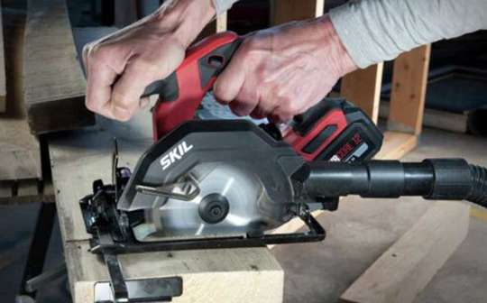 outils sans fil de découpe du bois SKIL