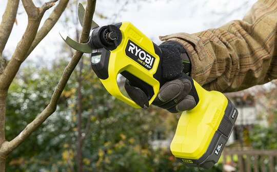 sécateurs sans fil RY18SCA et RY18SCXA 18 V One+ Ryobi 