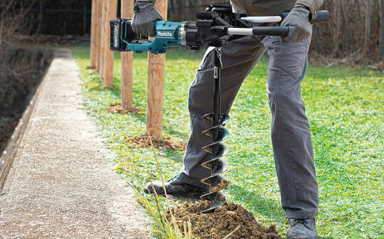 tarière sur batterie XGT DG002GM101 Makita
