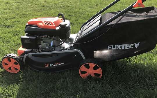 tondeuse à gazon thermique FX-RM4646ECO et FX-RM4646 FUXTEC