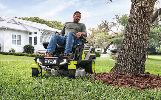 tondeuses sur batterie 72 V Rider Zero-Turn Ryobi 