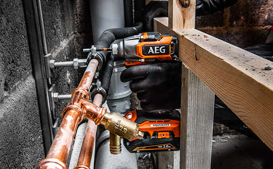 Gamme d’outils sans fil PRO18V Subcompact AEG 