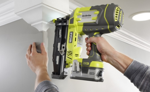 Cloueur sans fil R18N16G RYOBI