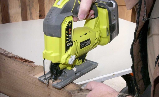 Scie sauteuse RYOBI R18JS