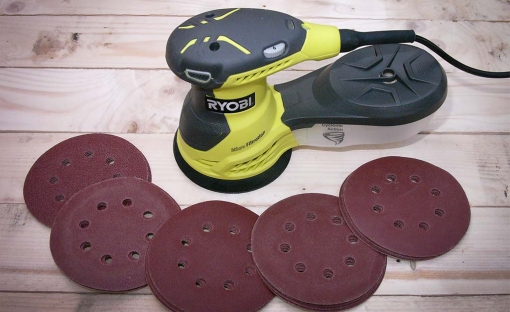 Ponceuse RYOBI ROS300A