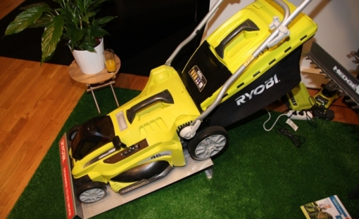 Tondeuse RLM36X46L50HI RYOBI