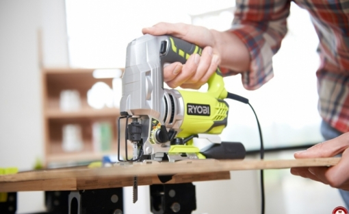 Scie sauteuse RYOBI