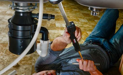 Clé lavabo télescopique RiDGID © Legoueix