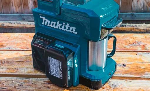 Machine à café DCM501 Makita