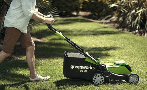 Tondeuse à gazon sur batterie greenworks G40LM41