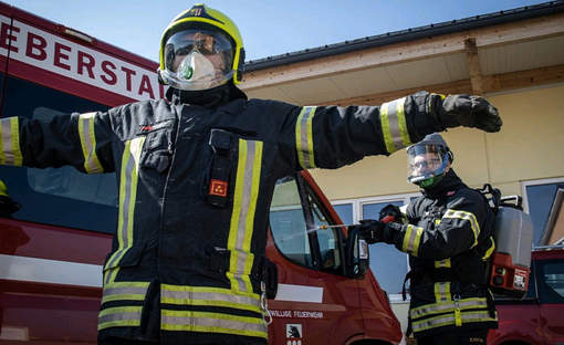 Milwaukee accompagne les pompiers dans la lutte contre le COVID-19 grâce à son pulvérisateur sac à dos M18 SWITCH TANK