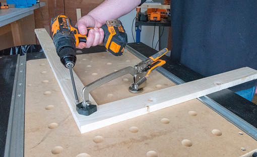 Des assemblages simplifiés avec les outils de travail du bois TRITON