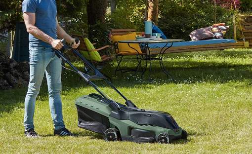 Test complet et avis la tondeuse à gazon sans fil AdvancedRotak 36-850 BOSCH