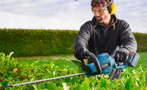 taille-haie sans fil brushless Erbauer EHT18-Li